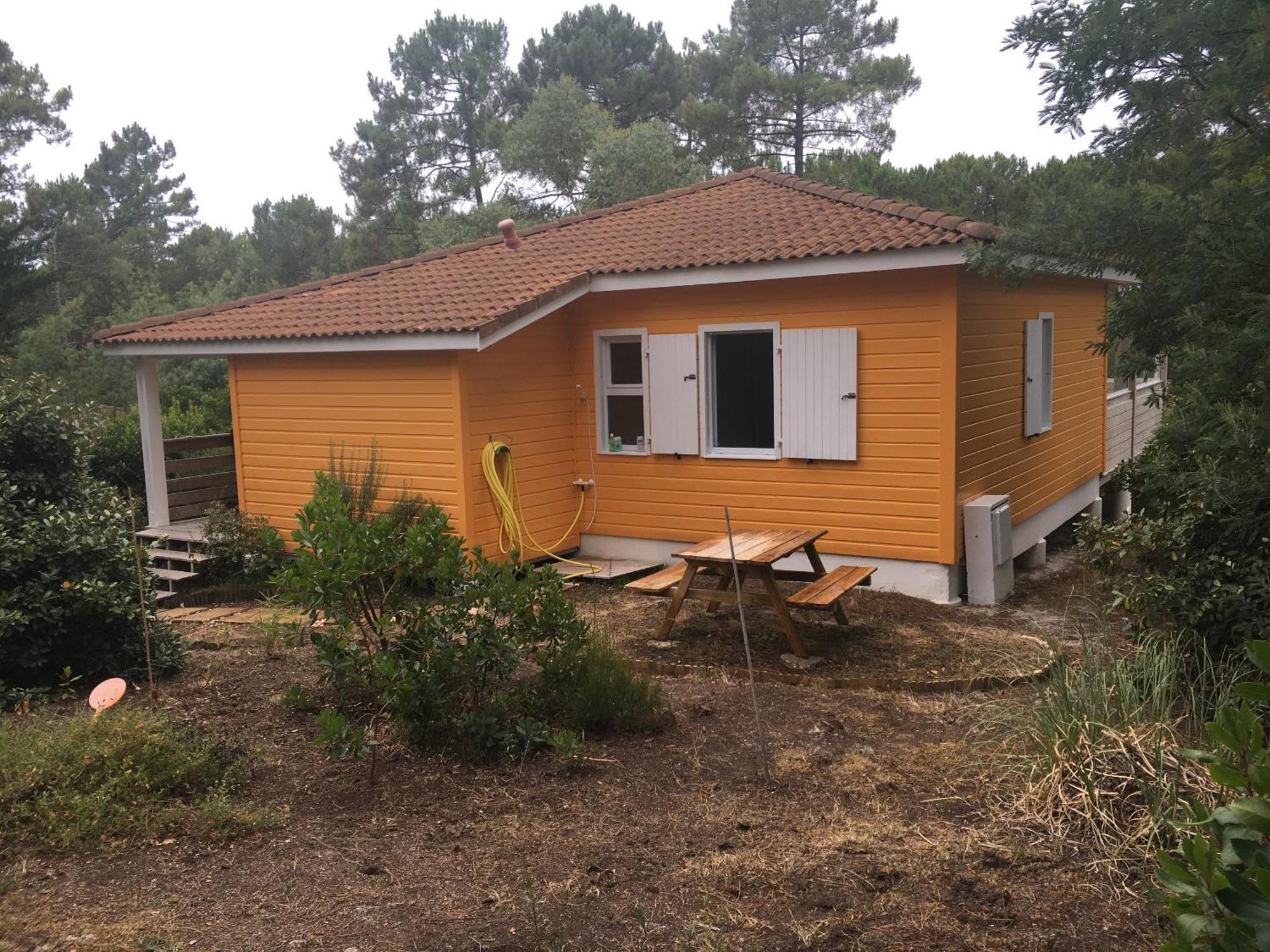 Chalet Orange Naturiste La Jenny ル・ポルジュ エクステリア 写真